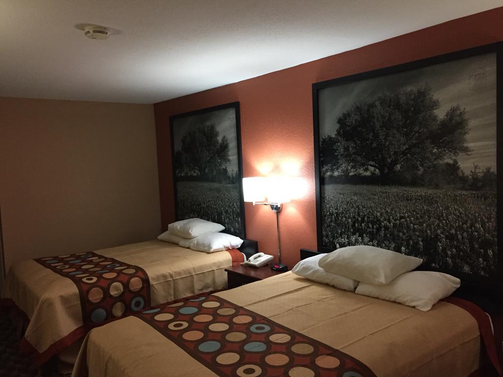Мотель Super 8 By Wyndham Bastrop Tx Экстерьер фото